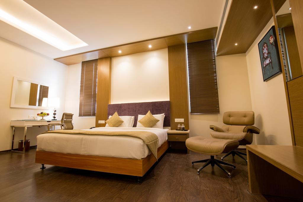 Kiscol Grands Hotel Coimbatore Exterior foto
